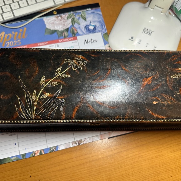 antique french silk tufted interior Napoleon 3rd jewelry box - Picture 5 of 10